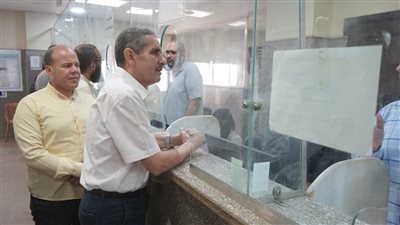محافظ الغربية يتابع مشروعات تطوير الشوارع واستقبال طلبات التصالح في مخالفات البناء
