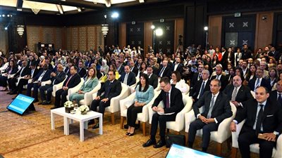  وزير التجارة والصناعة يشارك في فعاليات مؤتمر مؤسسة التمويل الدولية 