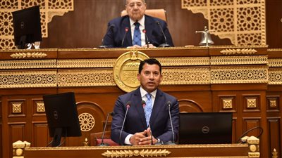 وزير الشباب يستعرض جهود الوزارة في ملف الذكاء الاصطناعي 