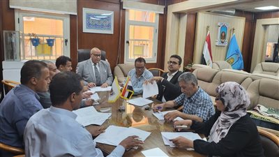 رئيس جامعة الأقصر يتابع إنشاء المستشفى وكليتي الهندسة وطب الفم والأسنان