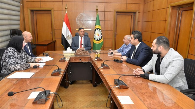اجتماع محافظ الدقهلية،