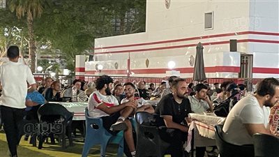 صدمة جمهور الزمالك بعد الهدف الثاني لنهضة بركان (فيديو وصور) 