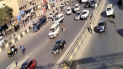 كثافات مرورية بمحاور القاهرة والجيزة (فيديو)