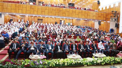 جامعة الفيوم تحتفل باليوم العالمي للتمريض (صور)