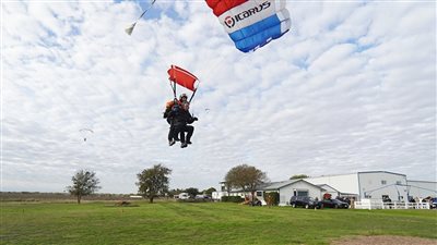 عمره 106 أعوام، رجل معمر يدخل موسوعة جينيس للمرة الثانية لهذا السبب 