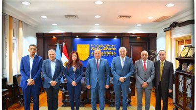 رئيس جامعة الإسكندرية يستقبل قنصل عام فرنسا بالإسكندرية