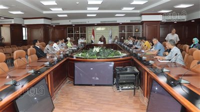 سكرتير عام بني سويف يجتمع بلجنة تنسيق الحفر لرد الشيء لأصله