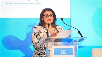 وزيرة الهجرة تبدأ جولة «مراكب النجاة» في بني سويف 