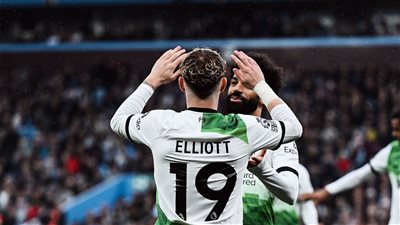 ليفربول يسجل هدفا بالدقيقة الأولى في شباك أستون فيلا بخطأ فادح من الحارس 