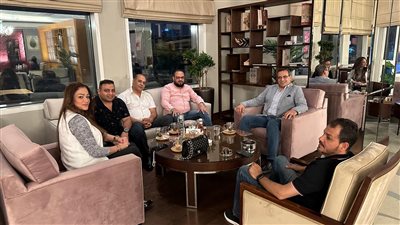 المصريون في الكويت يبحثون طرق قبول أبنائهم في الجامعات المصرية