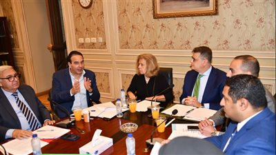 الموافقة على موازنة القومى لحقوق الإنسان، ومطالبات برلمانية بوقف إهدار المال العام في بند الصيانة