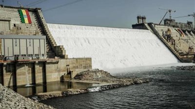 مختلف لأول مرة، خبير يكشف مفاجأة عن التخزين الخامس بسد النهضة ويوجه رسالة للحكومة الجديدة