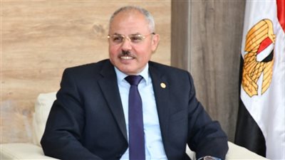 جامعة قناة السويس تنظم تدريبًا لتأهيل طلابها لسوق العمل 