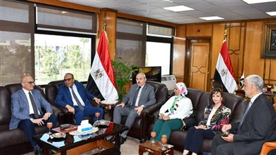 طب أسنان القناة تستقبل وفد الهيئة القومية لضمان جودة التعليم والاعتماد (صور) 