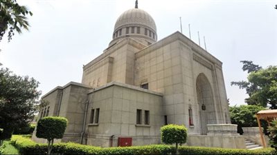 موقف القانون من رفع إعلانات على مبان أثرية 