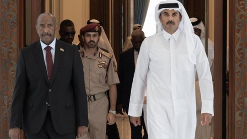 أمير قطر والبرهان،
