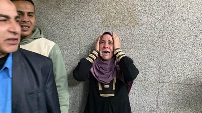 صراخ وبكاء زوجات المتهمين في حادث قطار محطة مصر بعد الحكم عليهم | فيديو