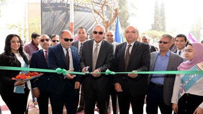 افتتاح المعرض الثاني للمنتجات الوطنية في جامعة المنصورة