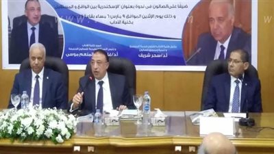 محافظ الإسكندرية: تقسيم المدينة شرق وغرب في النظافة والصرف الصحي يحتاج ١٢ مليار جنيه