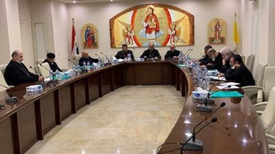الأنبا إبراهيم اسحق يترأس الاجتماع الدوري لسينودس الكاثوليك