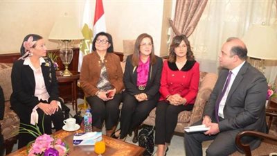 نبيلة مكرم تشارك بمراسم 