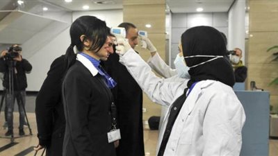 بعد بيان الصحة بعدد الحالات.. وصول ٣ مصريين جدد إلى مستشفى العزل الصحي بمطروح