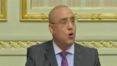 وزير الإسكان يكشف المسئول عن إصدار تراخيص المنشآت الصناعية في المدن الجديدة