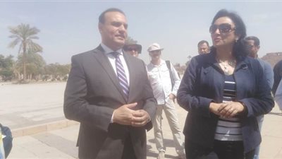 نائبة وزير الآثار والسياحة تتفقد 