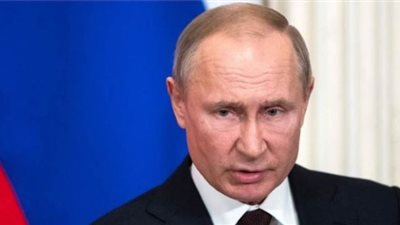 بوتين عينه على ولاية رئاسية ثالثة «بما لا يخالف الدستور»