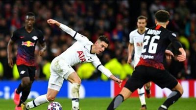 التشكيل الرسمي لمباراة لايبزيج وتوتنهام بدوري الأبطال