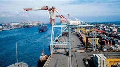 موانئ البحر الأحمر تبدأ الخطة الاحترازية للتشغيل أثناء الرياح