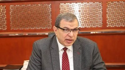 تسليم 76 شهادة 