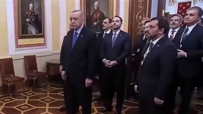 وزير خارجية تركيا يبرر فيديو إهانة أردوغان فى روسيا: إجراء بروتوكولي