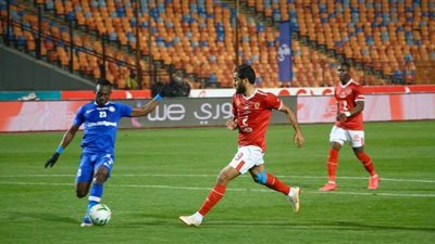 حرمه من تكرار إنجاز جوزيه.. سموحة يوقف قطار انتصارات الأهلي بالتعادل 1/ 1