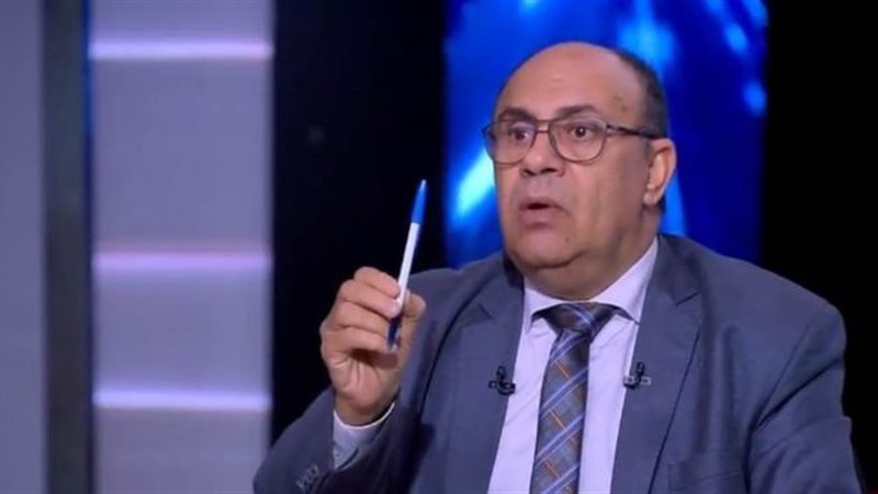 الدكتور مبروك عطية