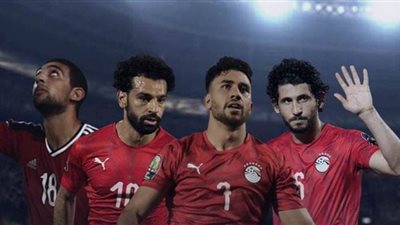 فحص طبي للمحترفين عقب وصولهم معسكر المنتخب بسبب كورونا
