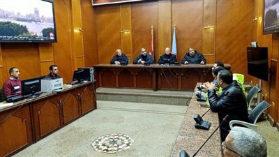 محافظ القاهرة يتابع حالة الطقس من غرفة العمليات | فيديو وصور 