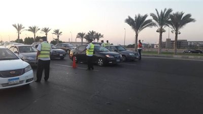 22 نصيحة من المرور لتجنب الحوادث في موجة الطقس السيئ | صور