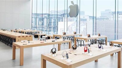 رسميا.. كورونا يجبر آبل على إغلاق جميع متاجرها في إيطاليا