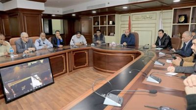 مع تزايد الأمطار.. محافظ بني سويف يتابع فرق الشوارع بـ«الفيديو كونفرانس» | صور