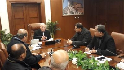 غرفة عمليات على مدار 24 ساعة لمتابعة حالة الطقس ببورسعيد | صور