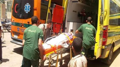 إصابة شخصين في انهيار منزل بقرية القارة في قنا