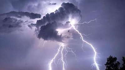 هل البرق والرعد غضب من الله؟.. دار الإفتاء تجيب| فيديو