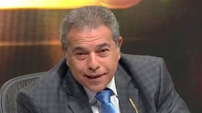 نشطاء يعيدون نشر فيديو لـ توفيق عكاشة يحذر فيه من هلاك العرب في 2020