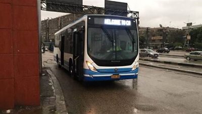 مطار القاهرة يوفر أتوبيس لنقل العاملين والركاب من خارج المطار