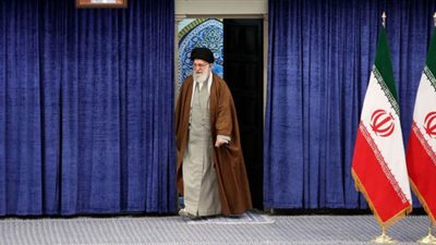 بعد إصابة كبير مستشاريه بكورونا.. خامنئي يصدر مرسوما عاجلا للجيش الإيراني