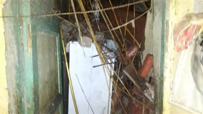 بسبب الأمطار.. انهيار جزئي لمنزل بالمنوفية | صور