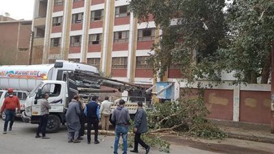 إصابة طفلتين سقط عليهما جزء من سور مزرعة بسوهاج