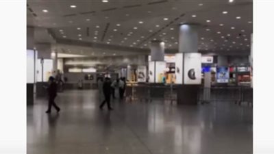 مطار الكويت شبه فارغ بسبب كورونا | فيديو