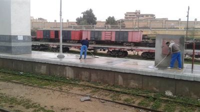 وزير النقل يتابع حركة خطوط السكك الحديدية والمترو | صور